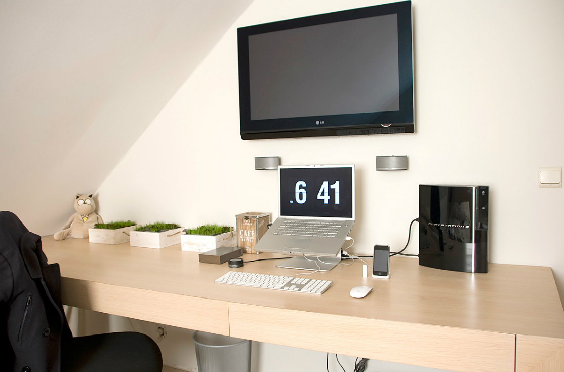 Desk