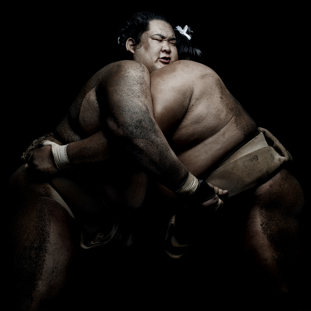 Sumo by Denis Rouvre